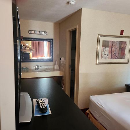 Suburban Studios Branson On The Strip Εξωτερικό φωτογραφία