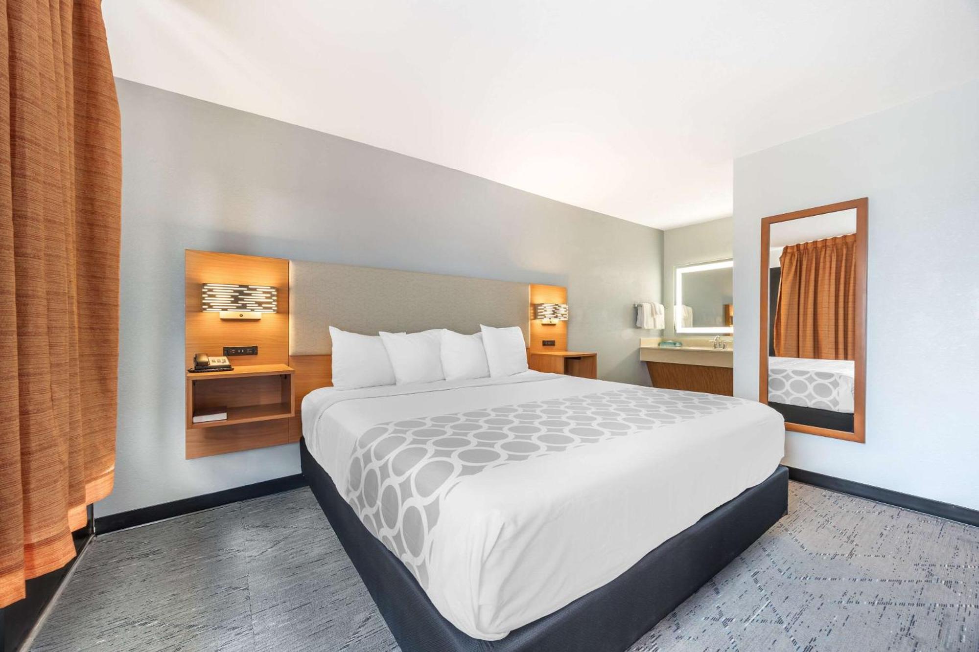 Suburban Studios Branson On The Strip Εξωτερικό φωτογραφία